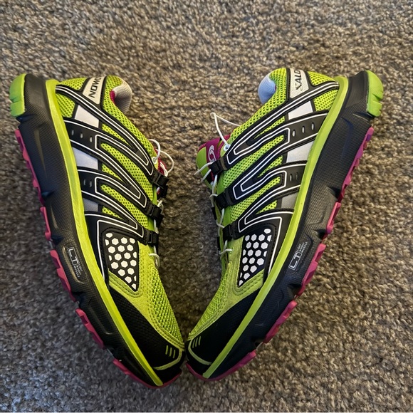Salomon Neon Green Trail Shoes with Pink Accents - Picture 3 of 6